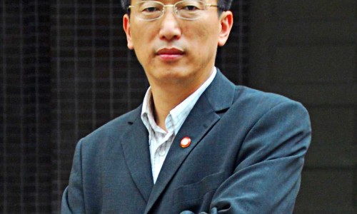 脸和耳朵长小米粒疙瘩-【脸上长水泡耳朵后面有疙瘩怎么回事啊】脸上长水泡耳朵后面有疙瘩怎么回事啊 - 脸上和耳朵上长小水泡网