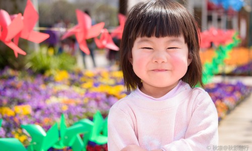 脸上和耳朵后面出疹子是因为什么呀-【脸上长水泡耳朵后面有疙瘩怎么回事啊】脸上长水泡耳朵后面有疙瘩怎么回事啊 - 脸上和耳朵上长小水泡网